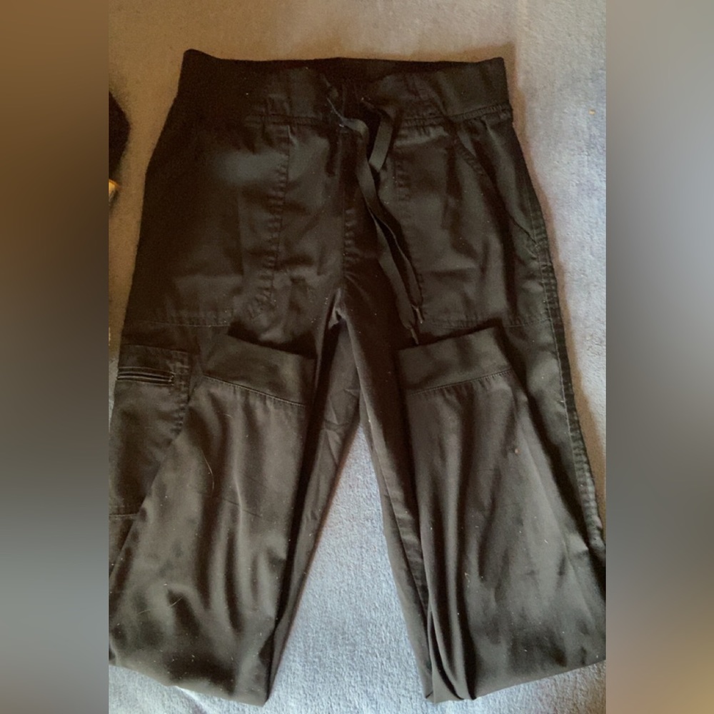 Scrub pants